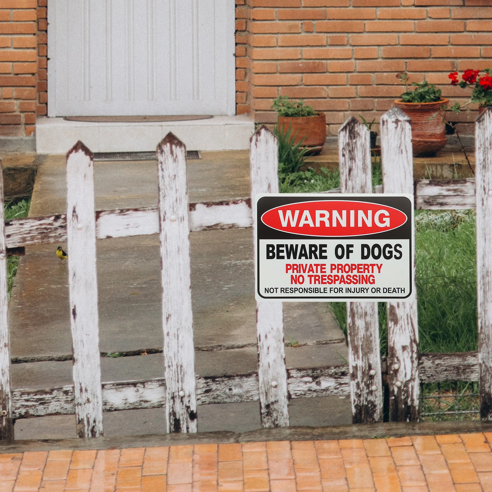 

2pcs Dog Warning Signs Durable Iron Clear Identification Garden Courtyard Parks Safety Protection Easy InstallVintage Metal