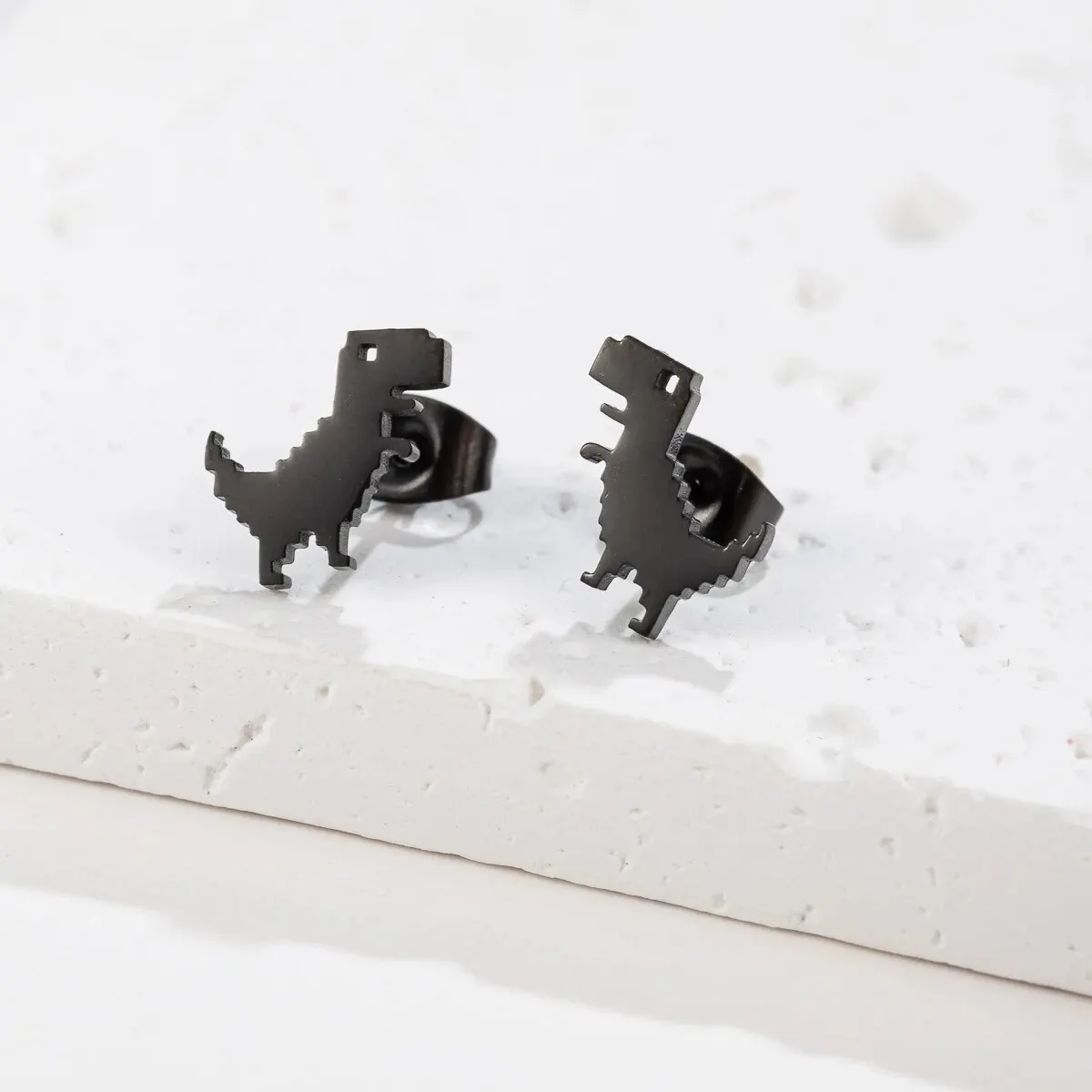 1 زوج موضة جديدة الحد الأدنى لطيف الإناث الفولاذ المقاوم للصدأ ديناصور صغير وأقراط للبنات مجوهرات الإكسسوار هدايا GED509