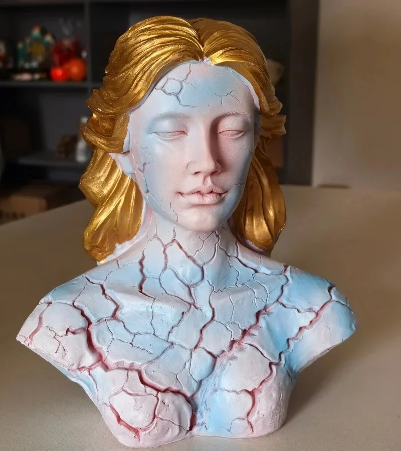 Blazing Maiden Figurine Resin Broken Soul Red Flame Gothic Girl Sculpture Table Decor For Collectors Home Display birthday Gift