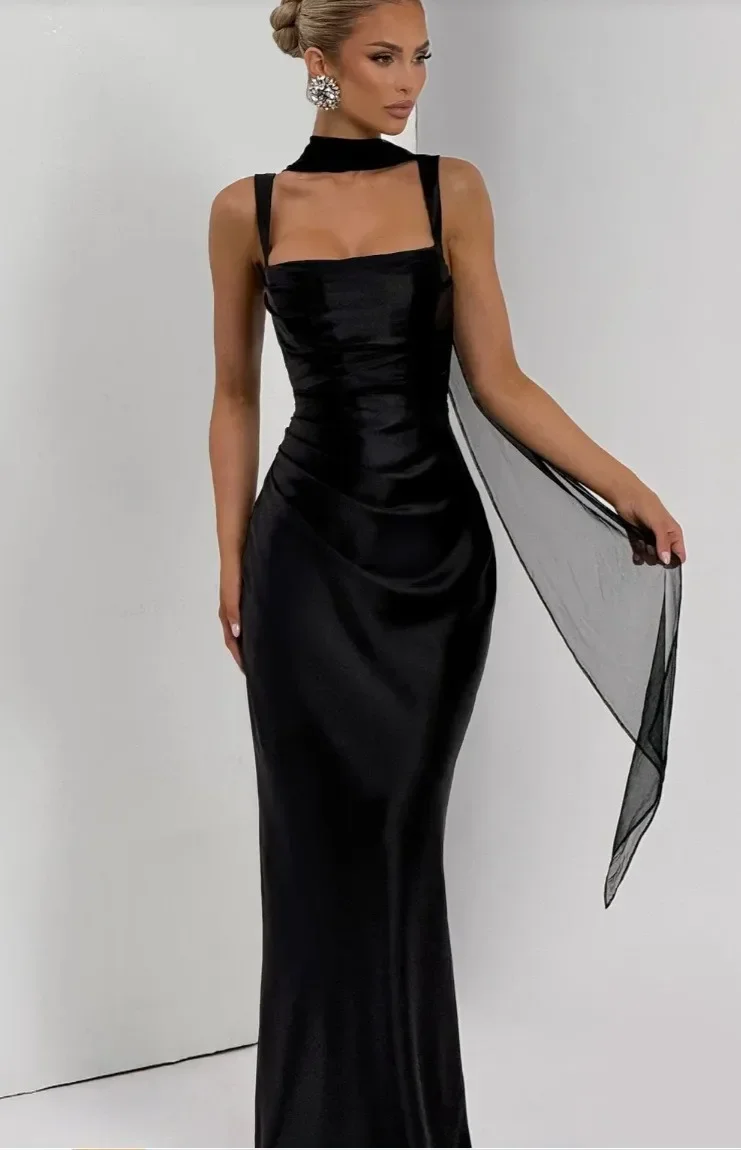 Thumbnail 4 - #2 Evening Dresses Comparison Guide