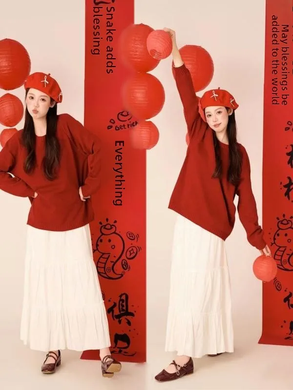

Red Sweet Style Snake Year Theme Sweater Photography Studio Art Photo Shoot Girl Atmosphere Costume Traditional Chinese New Year