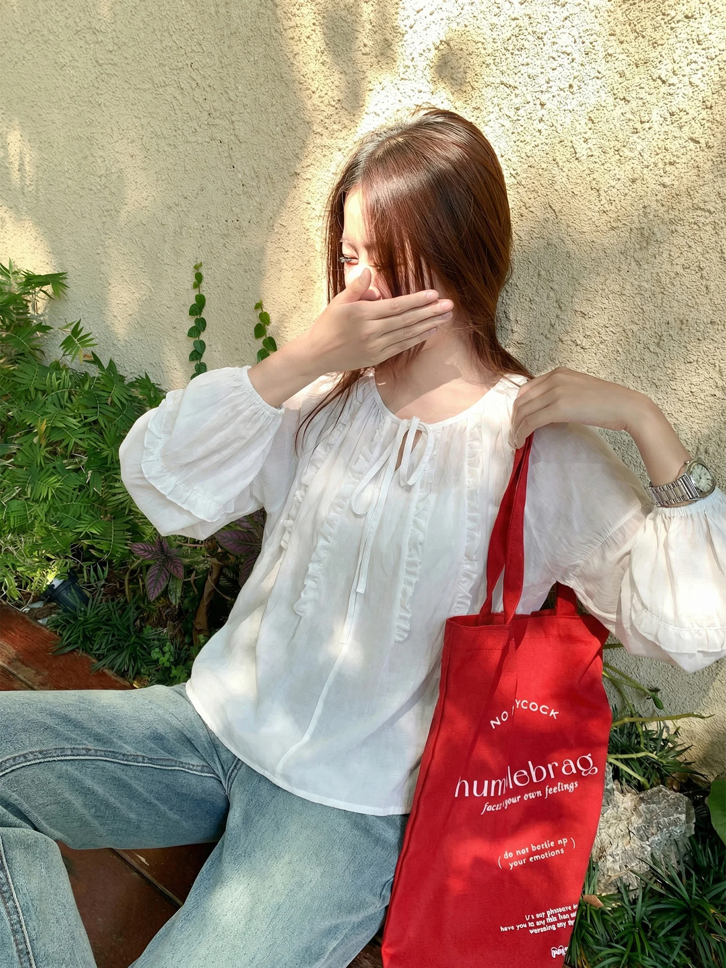 

Женская тонкая свободная блузка Zeng Xiao Salt Korean Sle Long Sve Lantern Sve для ранней весны, дышащая и комфортная