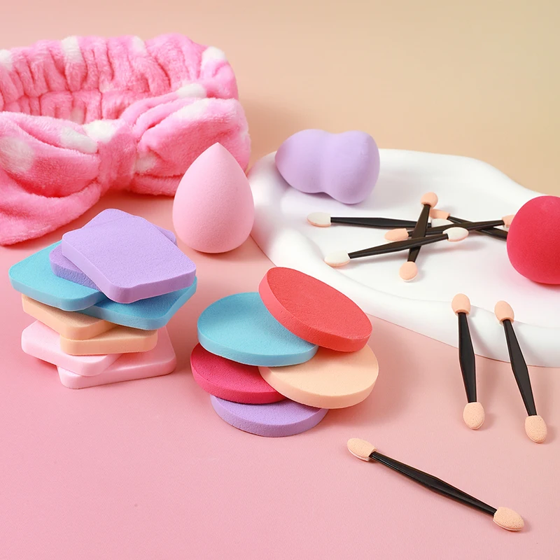 25 piezas de herramientas de maquillaje, incluidas bandas para el pelo, hisopos para sombra de ojos, puffs en polvo, elegantes y hermosas, adecuadas para viajar.