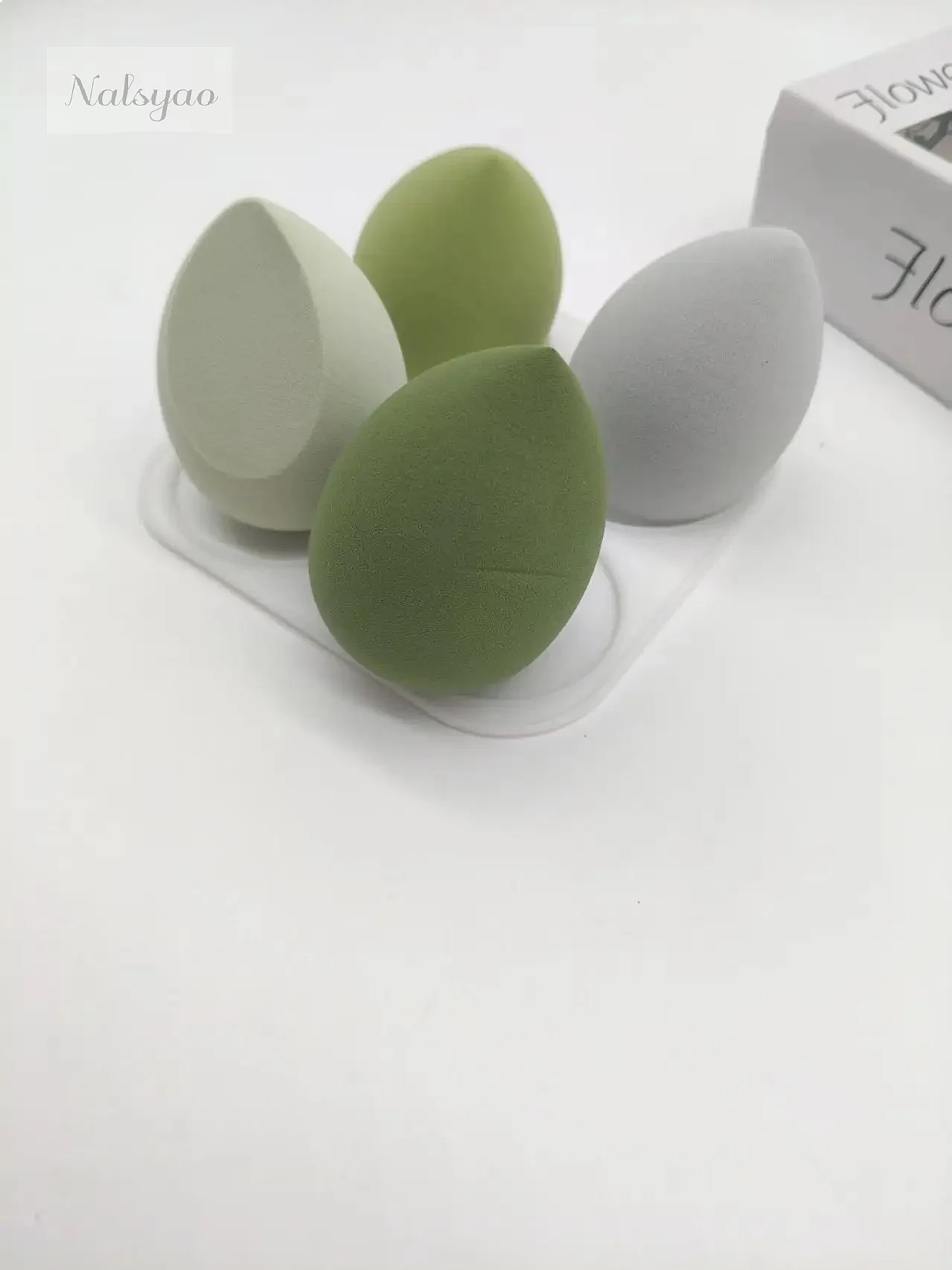 4pcs Makeup Sponge Blender Set, Dry & Wet Cosmetic Puff Foundation Powder Egg, Bevel Cut Face Sponge for Flawless Application