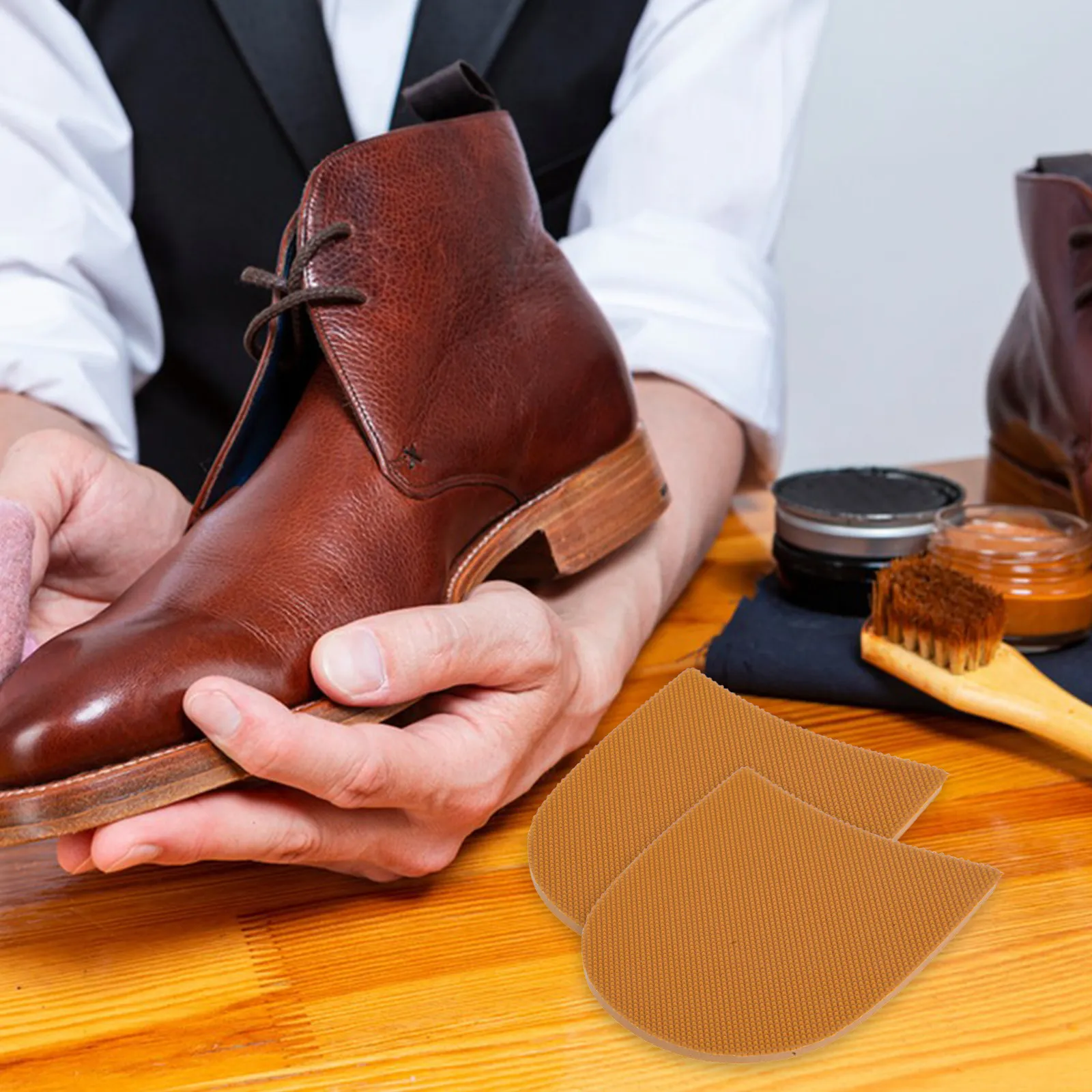 

1Pair Rubber Shoe Sole Protector Self-Adhesive Heel Tips Replacement Kit for Damaged Footwear Traction Enhancement