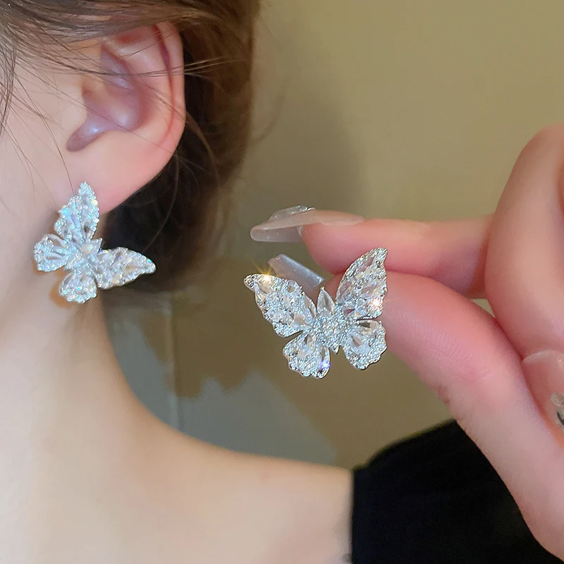 New Zircon Flower Pearl Minimalist Trendy Versatile Elegant Light Luxury High-End Earring Wholesale Party Pearl Party Gift Women