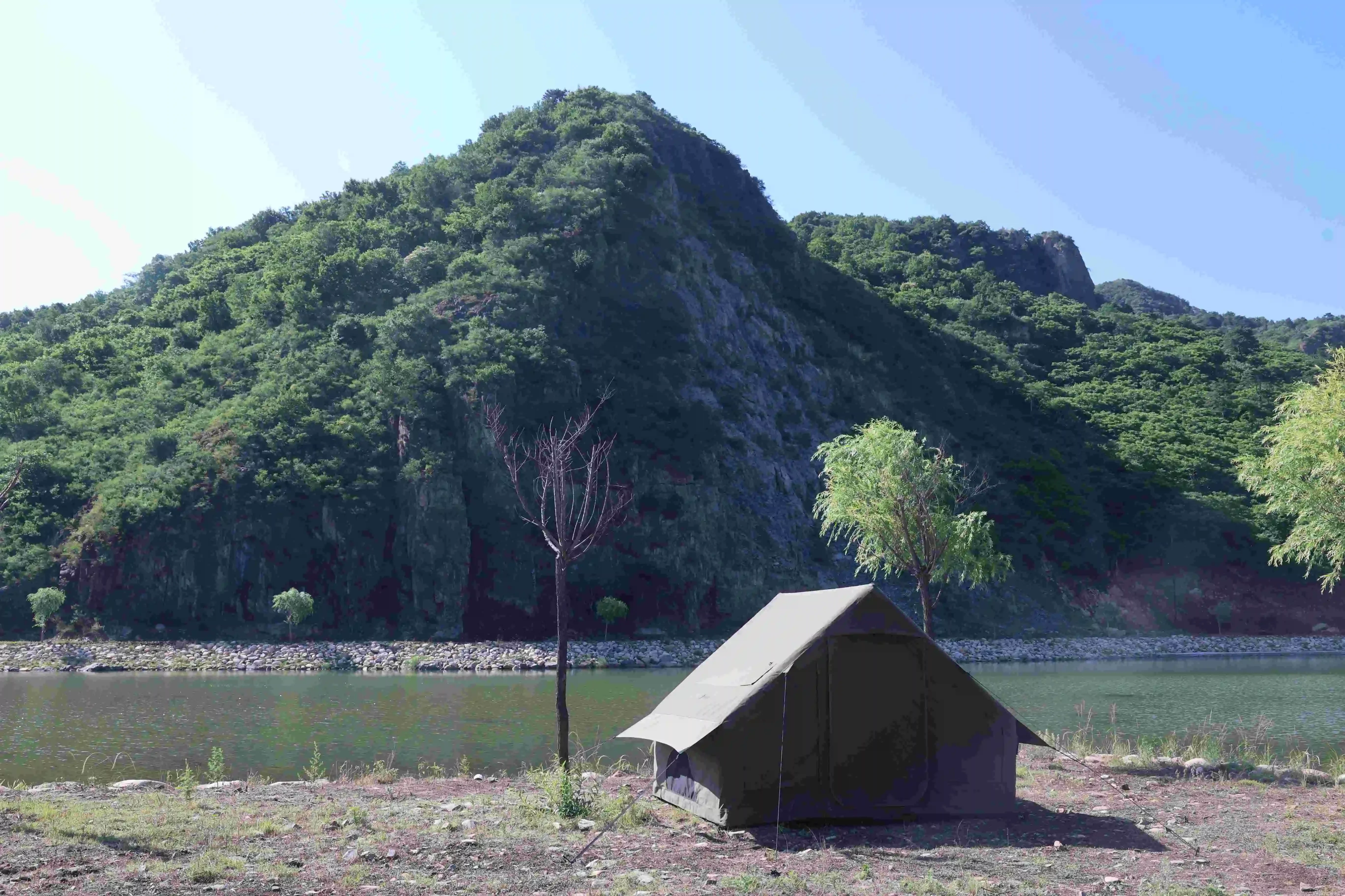 Tienda de campaña impermeable ignífuga inflable para la playa y la conducción
