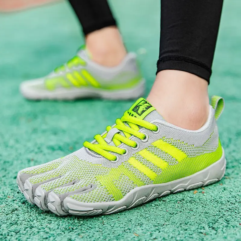 Hot2025 New Anti-Friction Deep Squat Weightlifting Shoes Training Shoes Weightlifting Shoes Elastic Hard Pulling Shoes Very Good
