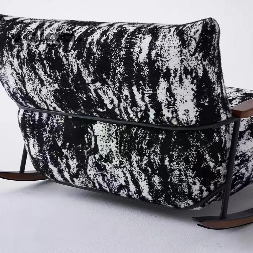 Medieval-style Lazy Chair Designed for Daily Use A Casual Chair for the Balcony a Retro Single-person Rocking Chair