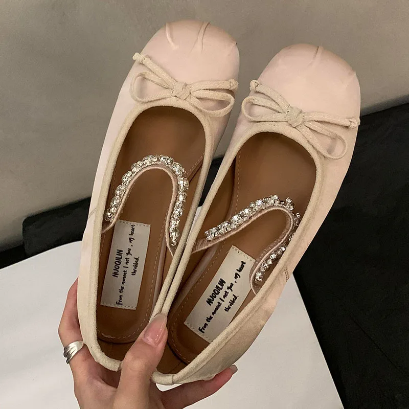 

2024 Autumn Women Round Toe Flat Casual Shoes Fashion Crystal Ladies Elegant Mary Jane Shoes Soft Sole Ballerinas Shoes New