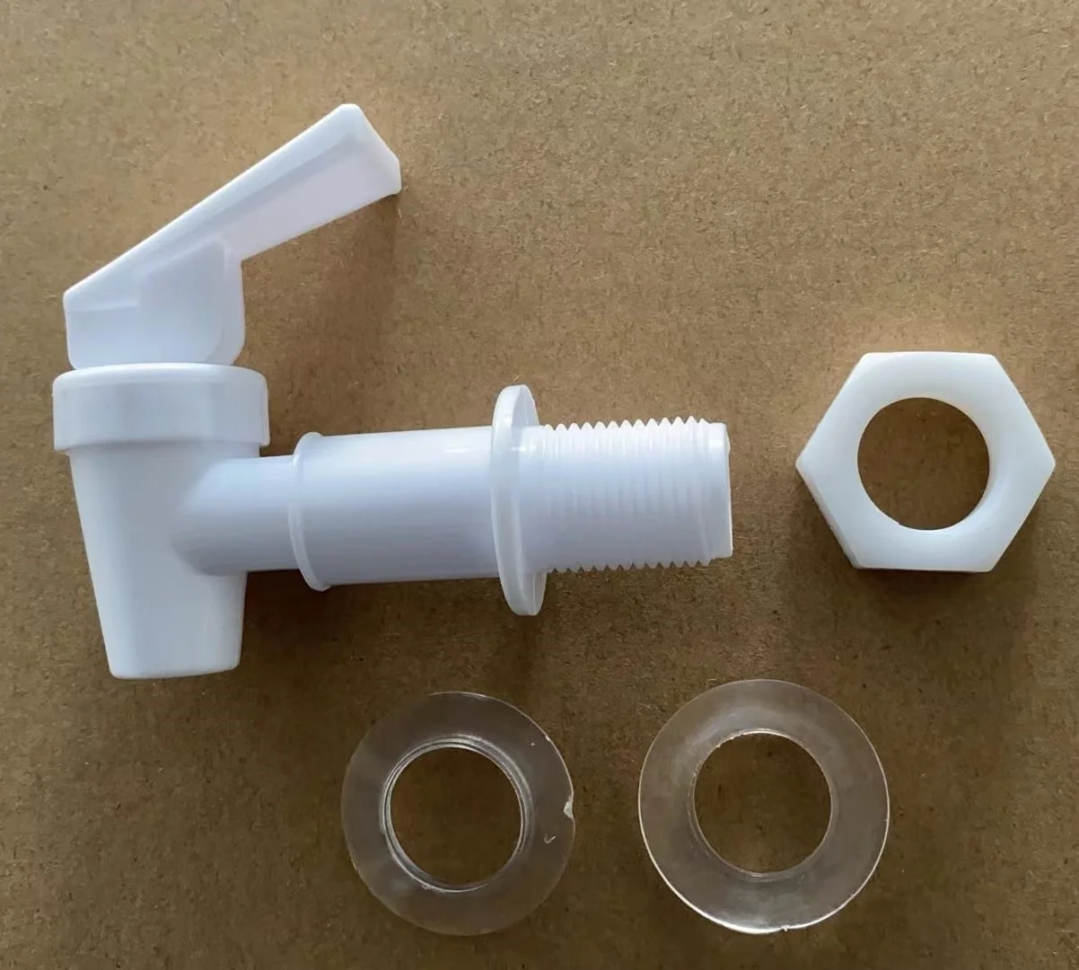 1PC Utility Water Faucet Dispenser Reusable Spigot Spout for Bottle Jug Bucket Cooler Safe Material for Family Use