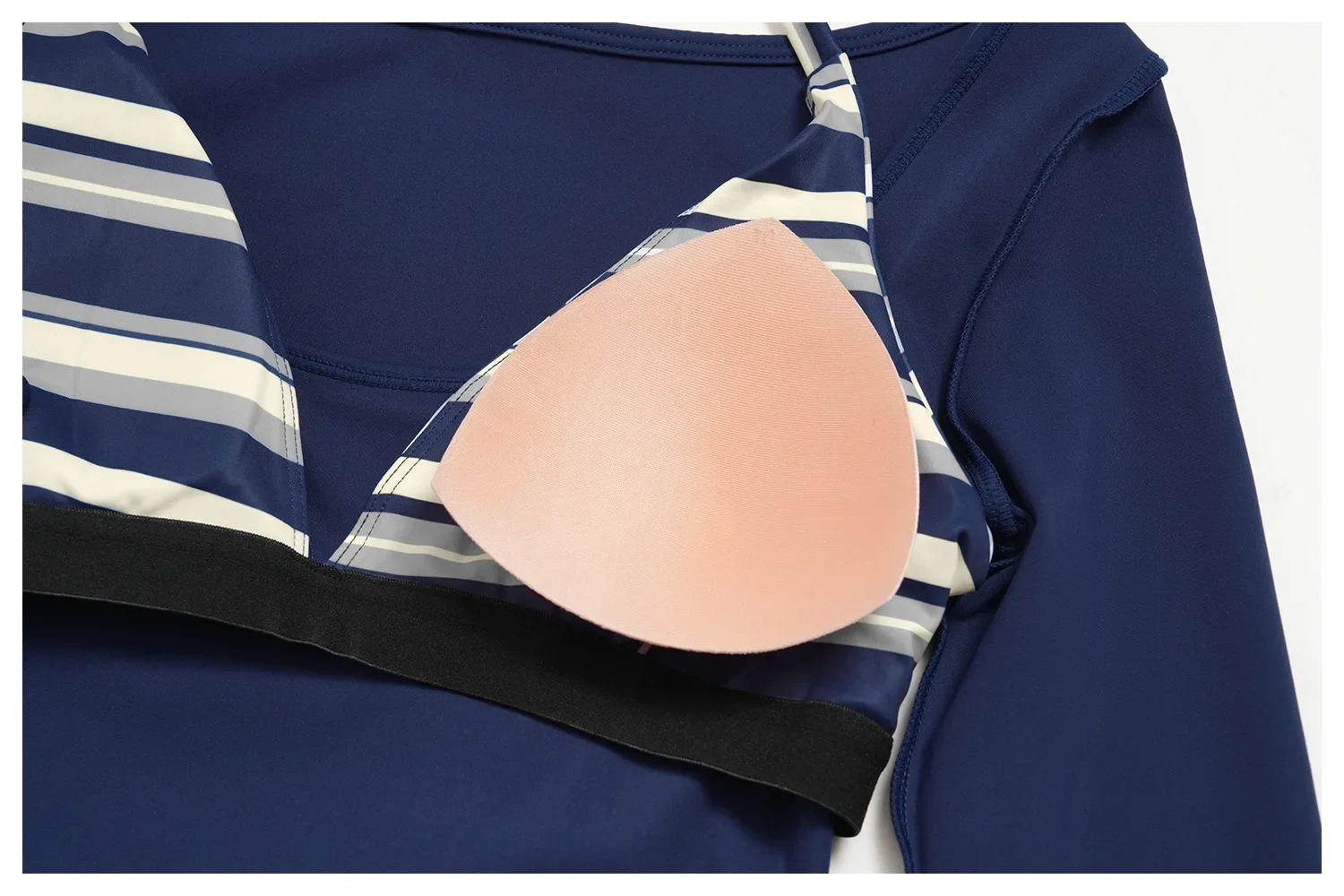 Damen 2-teiliges Yoga-Outfit, Langarm-Oberteil mit schmaler Passform, gestreifte, weit geschnittene Flare-Hose, Activewear-Set für Fitnessstudio, Training und Fitness – Detail 20