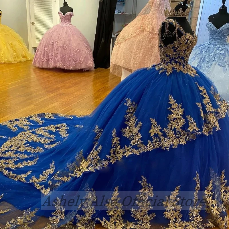 Vestido Quinceanera azul com decote em V, Aplique Dourado, Miçangas doces, Luxo Árabe Saudita, Vestido de Baile, 15 16