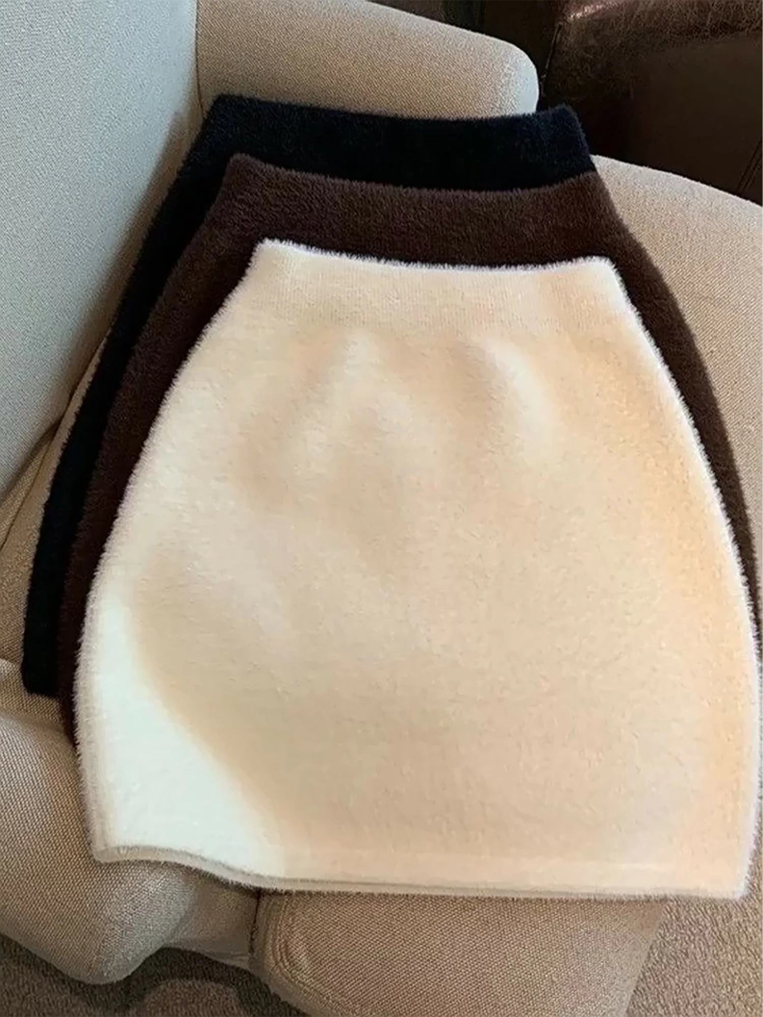 

Женская абрикосовая юбка-карандаш в винтажном корейском стиле Y2K Gyaru, плюшевая юбка А-силуэта, короткая юбка в стиле Харадзюку, одежда 2000-х годов, весна-лето 2026