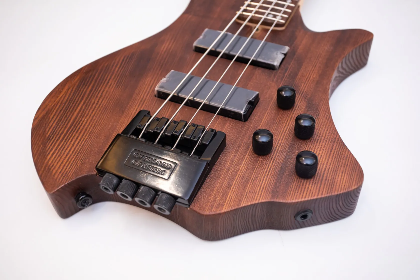 Factory directly sold, customizable, 4 string headless bass, elm organ, rosewood fingerboard, in stock!