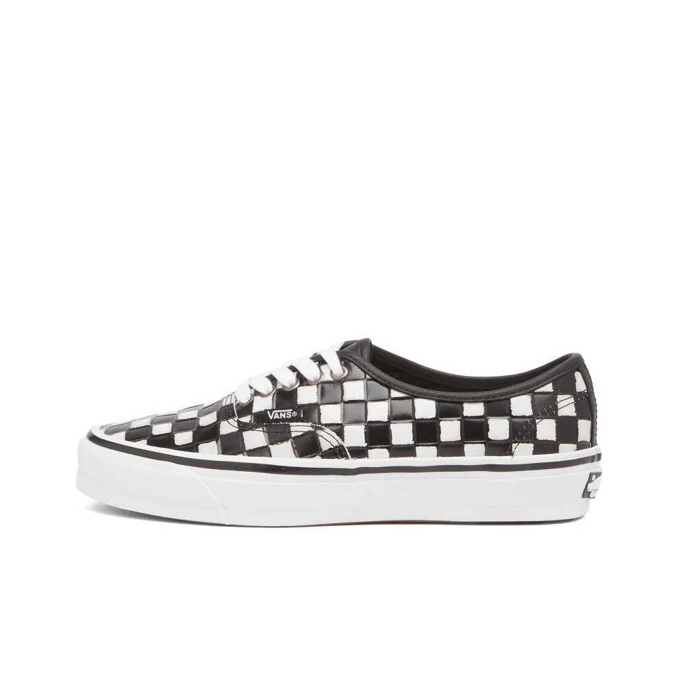 Vans Authentic 44 Chaussures de skateboard basses résistantes à l'abrasion, légères et résistantes à l'usure, unisexes, noires