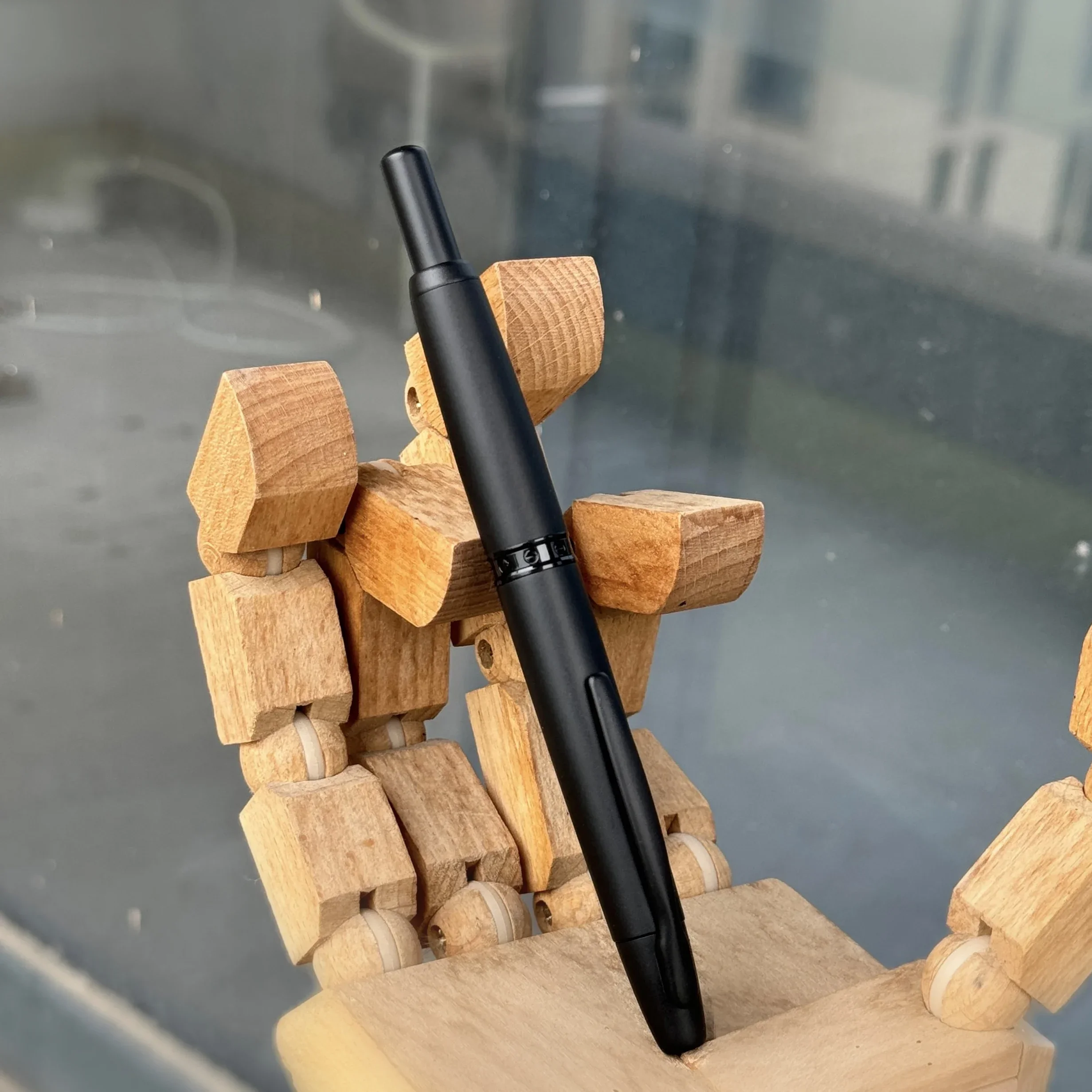 

Новая перьевая ручка MAJOHN A1, выдвижное металлическое перо EF/F с зажимом для чернил, подарочная ручка для письма, школьные и офисные принадлежности для бизнеса