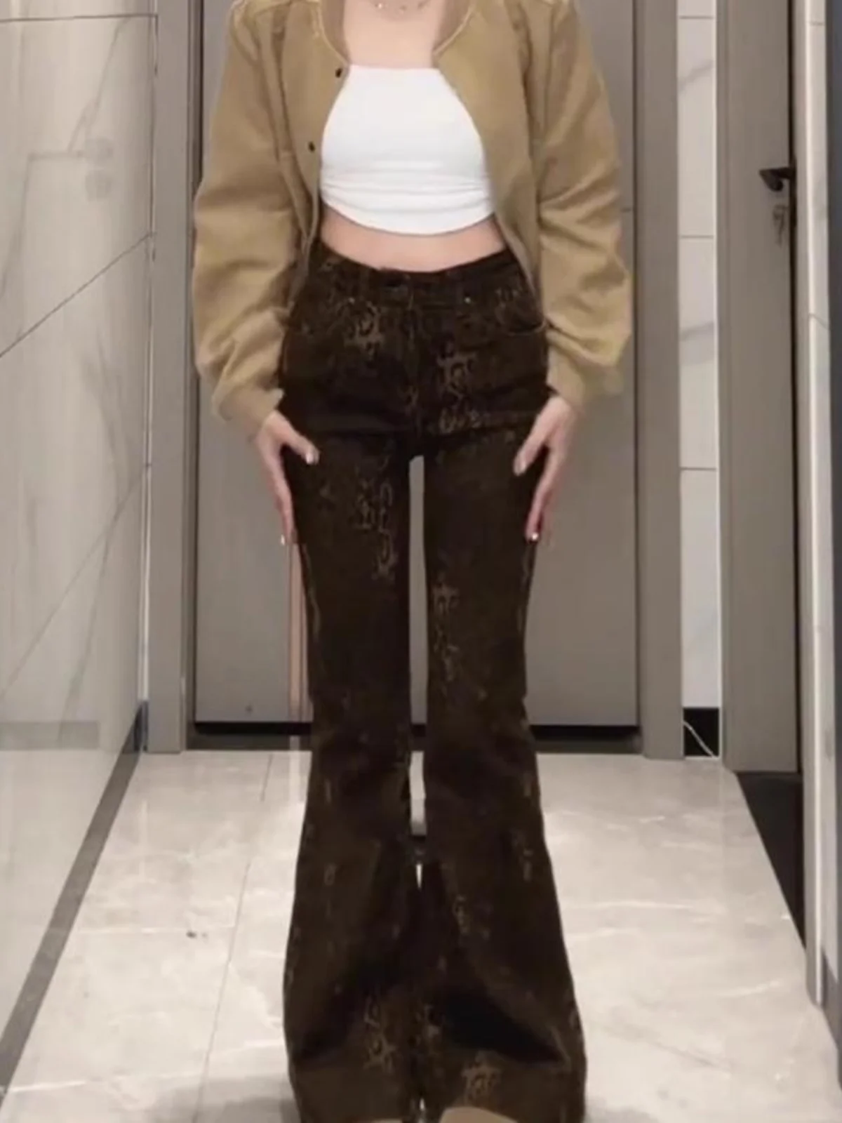 

Американские джинсы-клеш с леопардовым принтом для женщин, осенне-зимние, новые, маленький размер, трендовые, с высокой талией, эластичные брюки-клеш