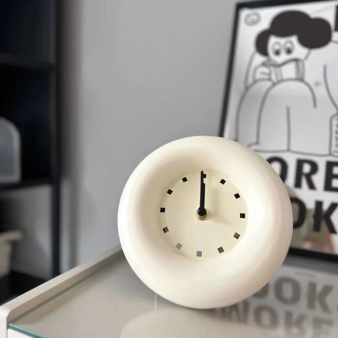 Ins Korean Bubble Cream Silent Table Clock Desktop Decorative Small Clock Nordic Bedside Oranment for Bedroom Office Girls Gifts