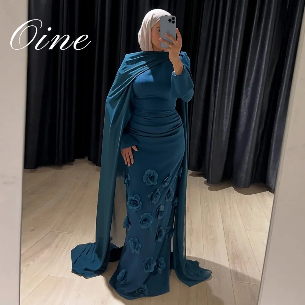 Oine Maßgeschneidertes Jersey-Muslim-Abendkleid 2026, Applikation, 3D-Blumen, hoher Kragen, Etui-lange Kleider, maßgeschneiderte formelle Anlässe