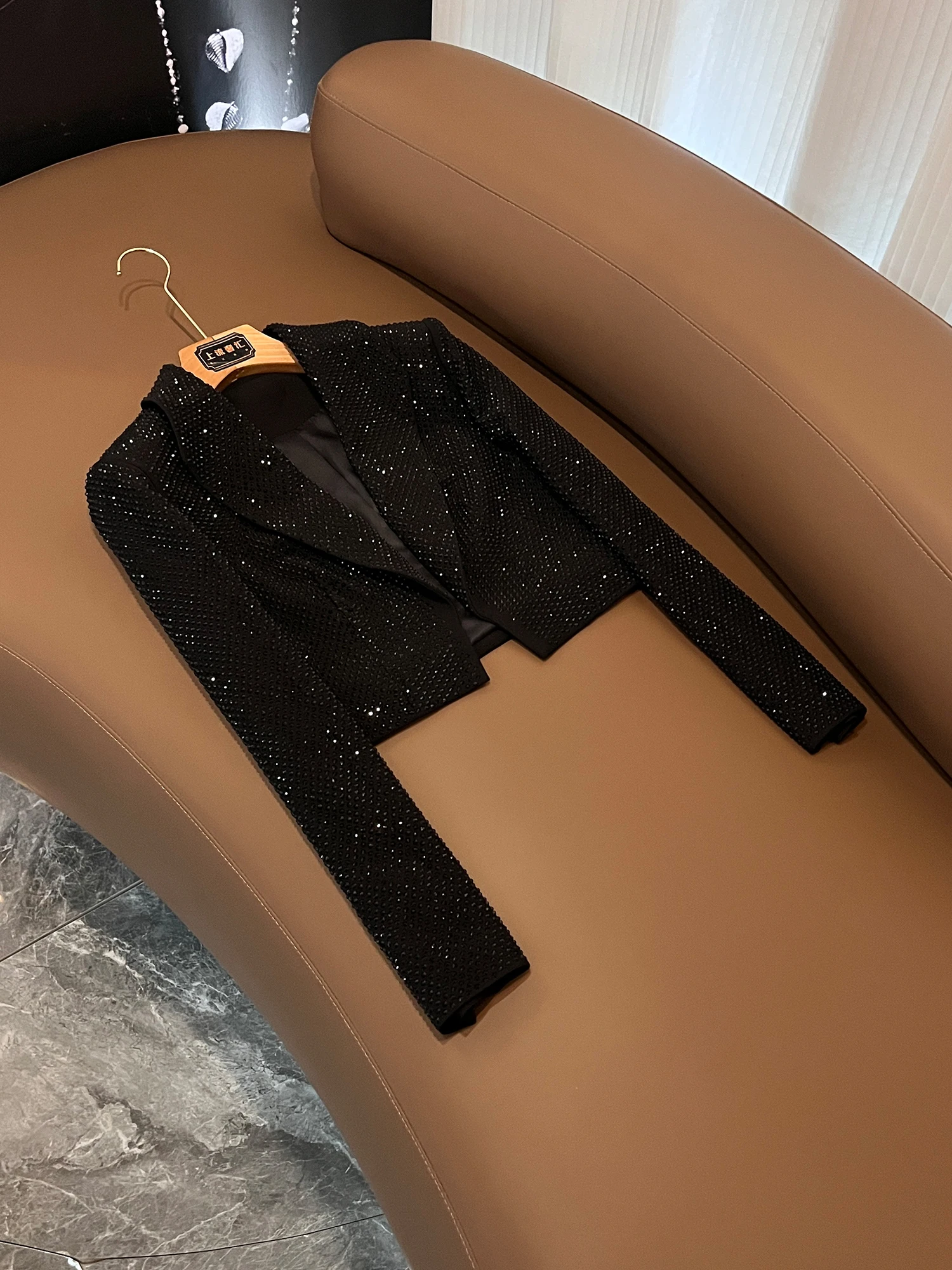 

Faionable Heavy Du Rhinestone Женский костюм Jaet Универсальный утягивающий дизайн для поездок на работу Sle Long Sve Осень-зима Верх...