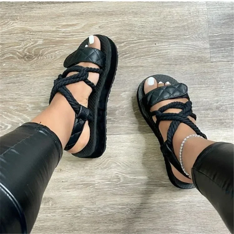 2023 New Summer Sandals Women's Solid Color Women's Slippers Thick Sole Flat Bottom Beach Slippers Women Slippers Size 36-43