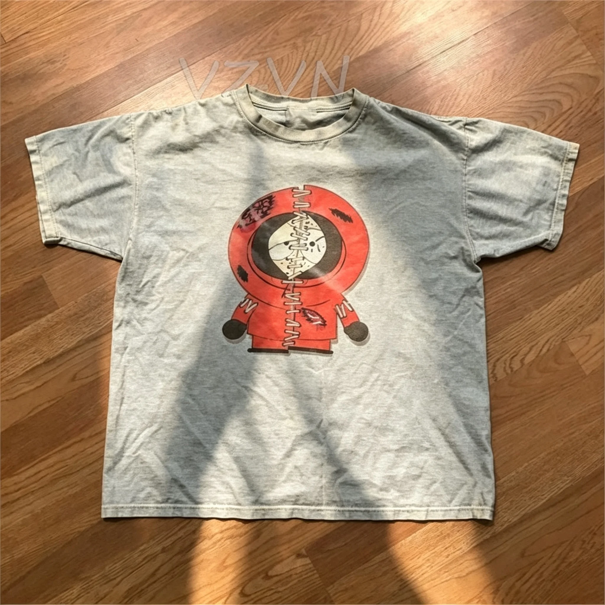 Retro South Park Kenny McCormick Bedrucktes T-Shirt Unisex Vintage Cartoon Streetwear Baumwolle Kurzarm-T-Shirt – Detail 2
