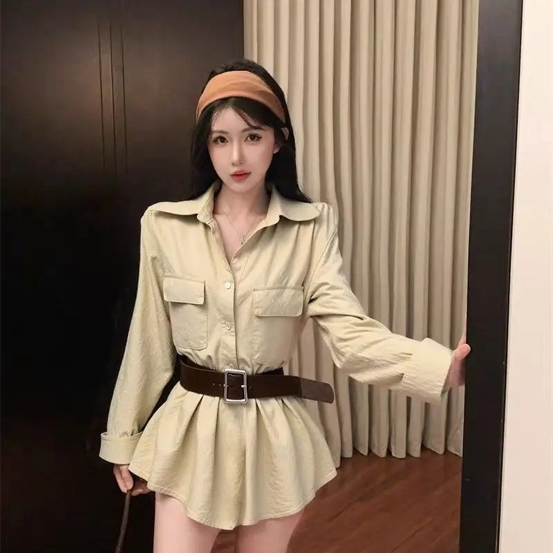A French High-end White Irregular Lapel Shirt Dress with A Belt Hot Girl Design Long-sleeved Shir, Fashionable Women's Clothing