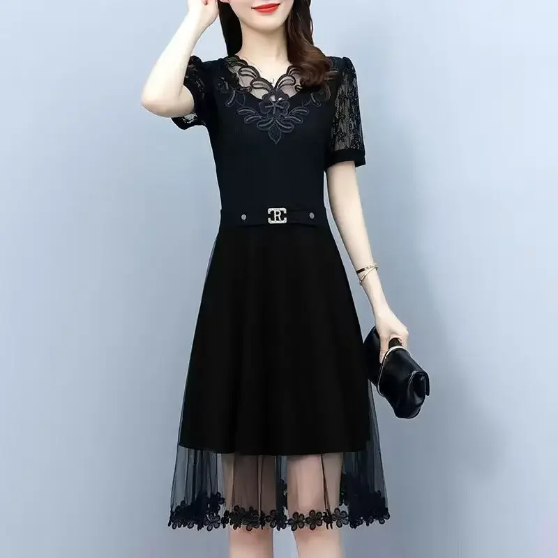 

Elegant V-Neck Lace Spliced Dresses Women's Clothing Polka Dot Fashion Sequined A-Line Sashes Summer New Short Sleeve Midi Dress