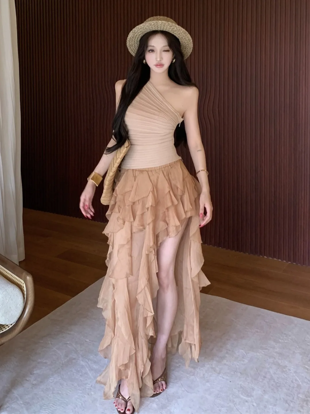 

Summer New Style Hot Girl Two-Piece Set Pure Desire Spicy Lace Off-Shoulder T-Shirt Mesh Asymmetrical Skirt Chic Fashion