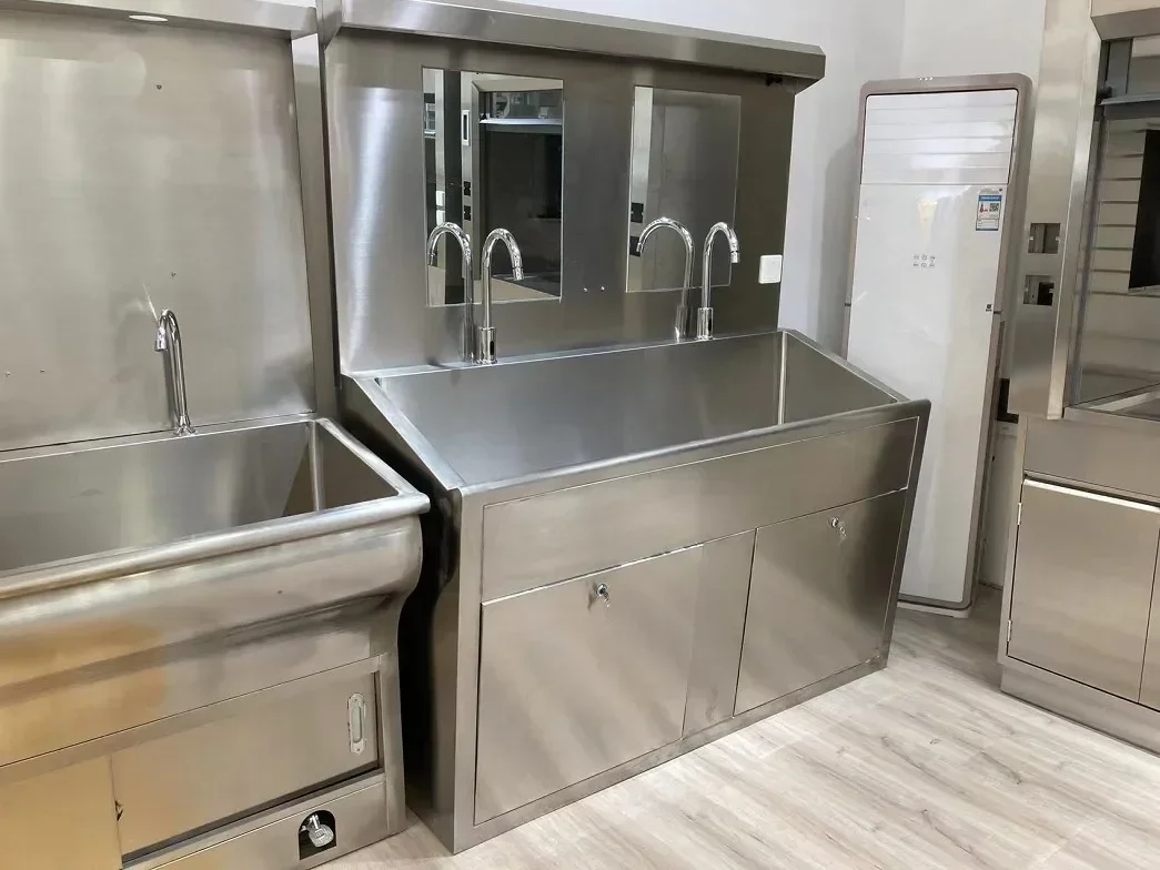 Commercial Kitchen Equipment Double / Triple Bowl Stainless Steel Sink Work Table