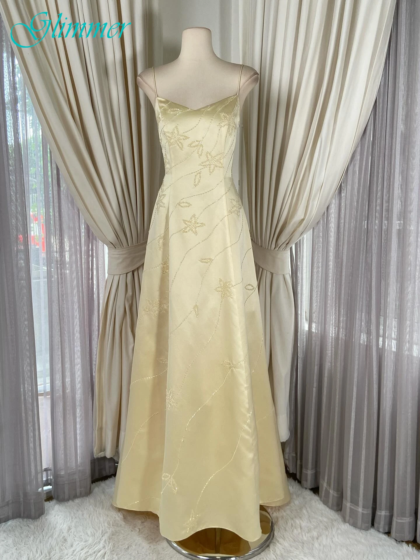 

Customized A-Line Spaghetti Straps Elegant Formal Evening Dress Delicate Celebrity Gowns High Quality Temperament Party Dress