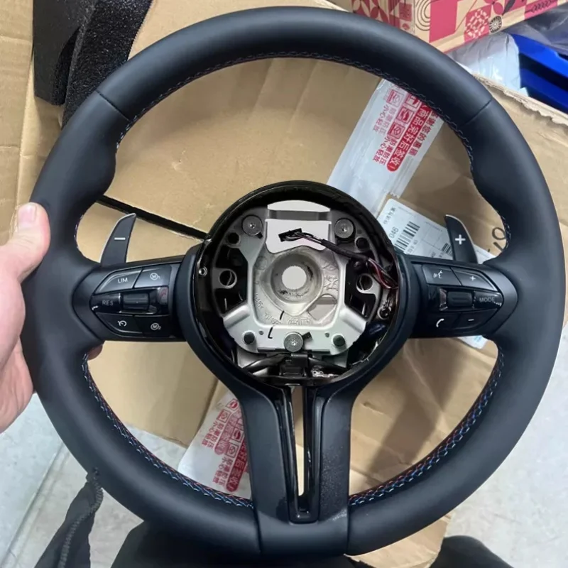 Customized Leather Car Steering Wheel For BMW F10 F20 F22 F30 F31 F32 M2 F87 M3 F80 M4 F82 F85 F90 F15 E70 E90 Steering Wheel