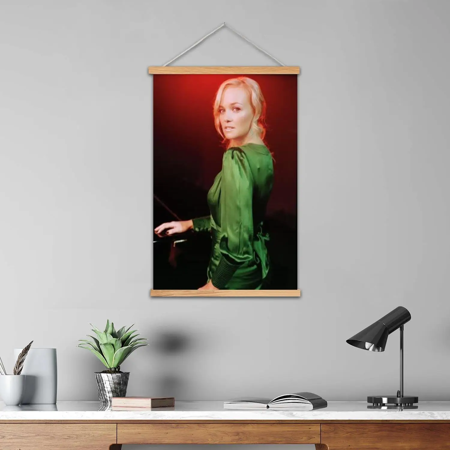 إيما بونتون مؤطرة جدار اللوحة قماش ملصق فني وفن جدران، ديكور غرفة نوم الأسرة الحديثة، الملصقات، اللوحة الزخرفية