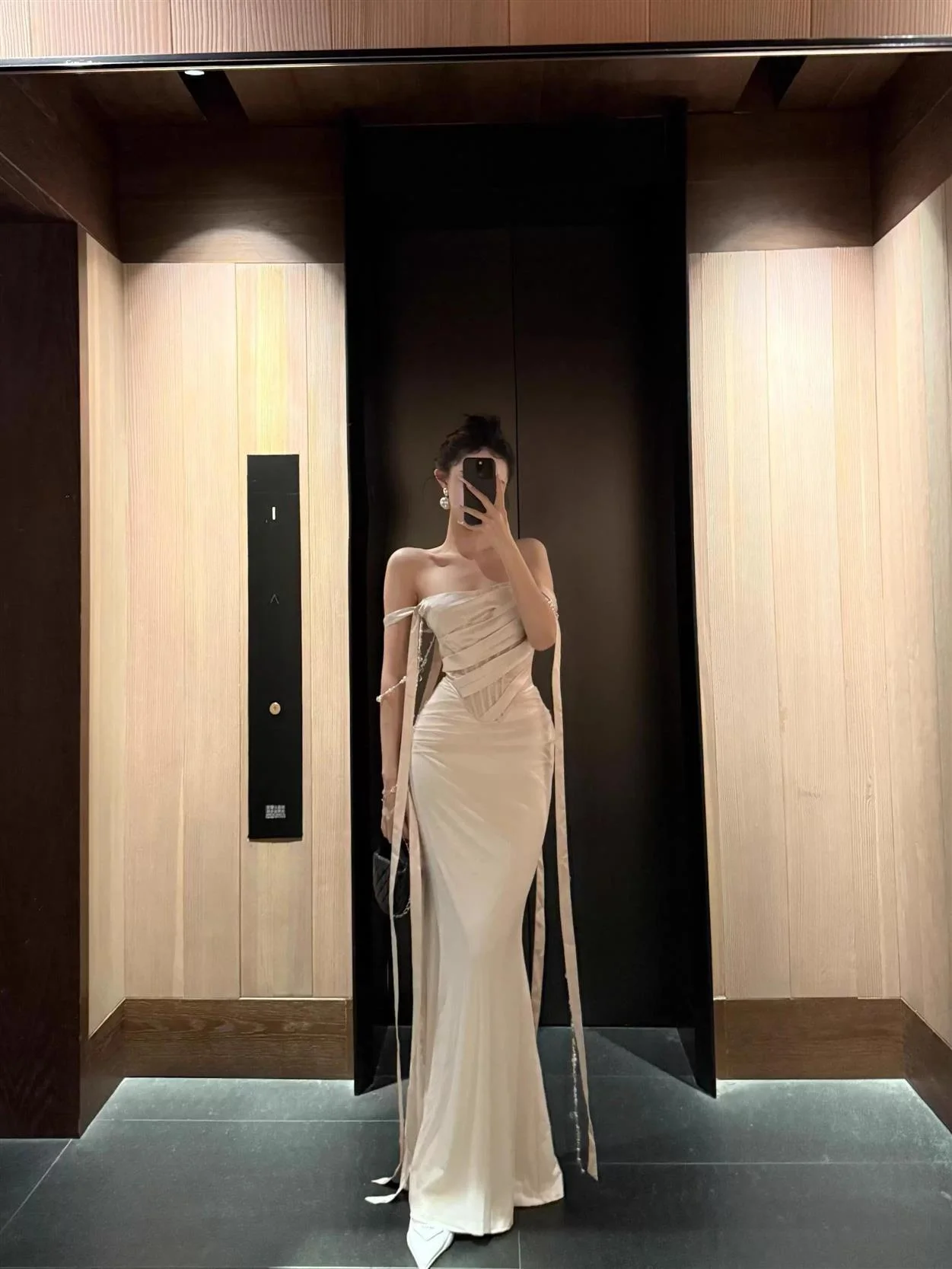 

Сексуальное вечернее платье-футляр с бисером и жемчужной цепочкой, с открытыми плечами, с завязками, с юбкой-рыбьим хвостом, на заказ