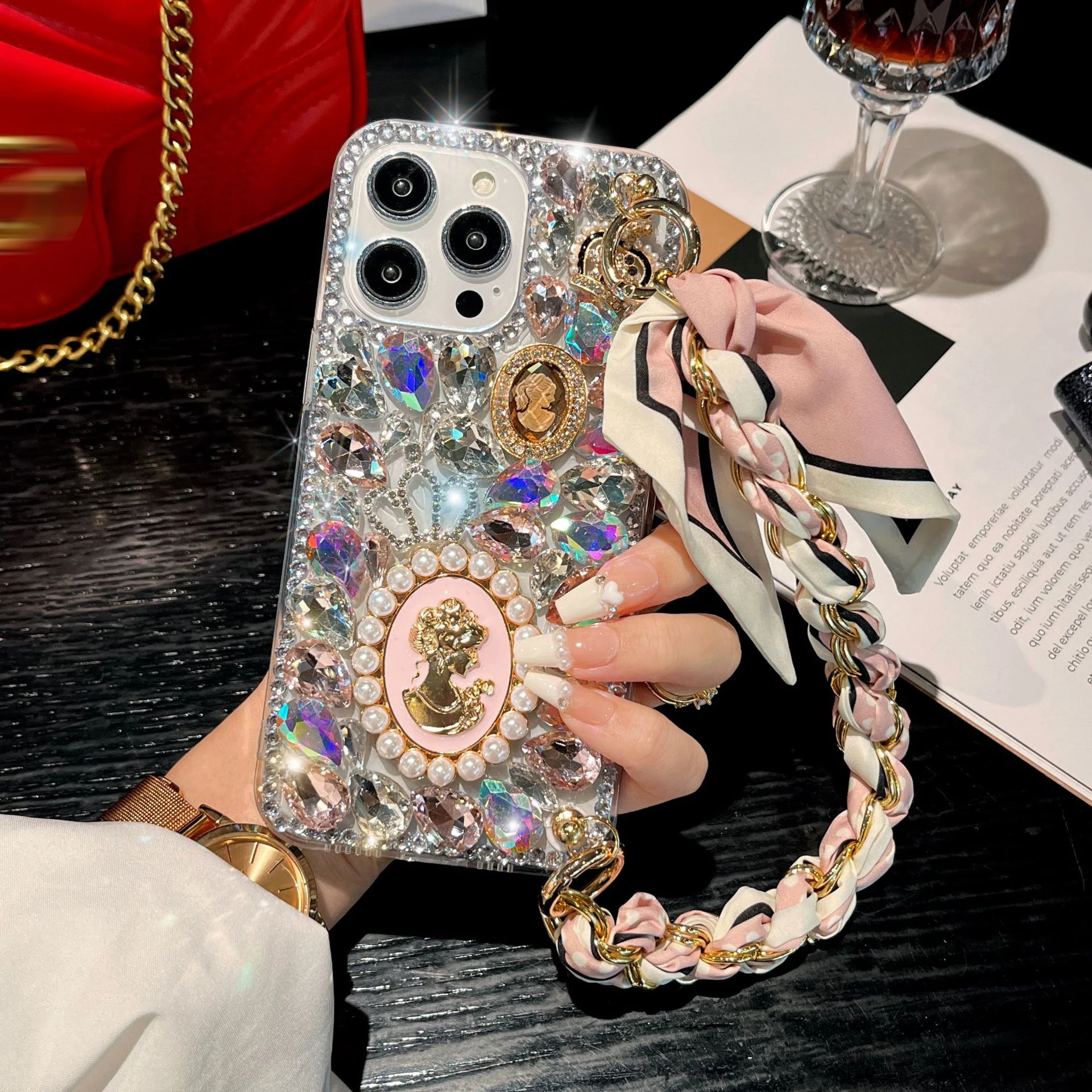 Vogue Pearl Goddess Portrait Cover For Samsung S23 S22 S21 S20 Ultra A42 A72 A73 A52 A82 Rhinestone Crystal Portable Chain Case