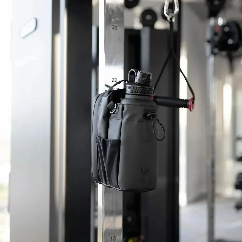 

Multifunctional Magnetic Water Bottle Bag Portable Gym-Specific Adsorbable Water Cup Rack with Strong Magnet
