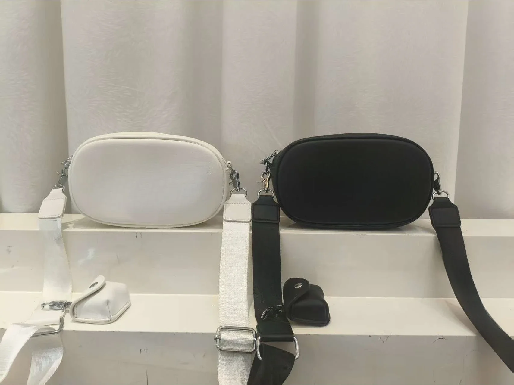 

Zv New Chain Single Shoulder Fashion Messenger Women's Bag Wing Bag Versatile Women's Clutch Bag