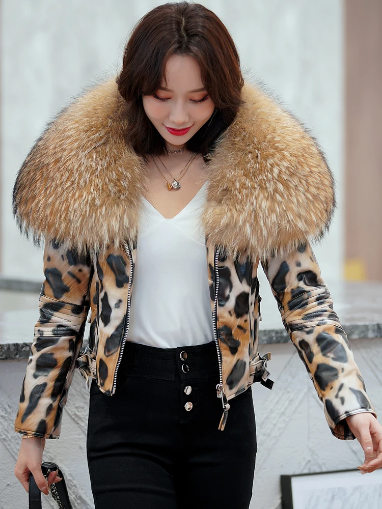 

Winter Women's Leather Jacket Leopard Color Real Sheepskin Leather Coats With Big Raccoon Fur Collar Female Short Clothing