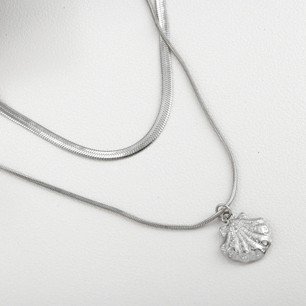 أسلوب بسيط للغاية للنساء من الفولاذ المقاوم للصدأ الفضي بطبقة مزدوجة وسلسلة ثعبان مسطحة على شكل محيط هدية مجوهرات نسائية عصرية