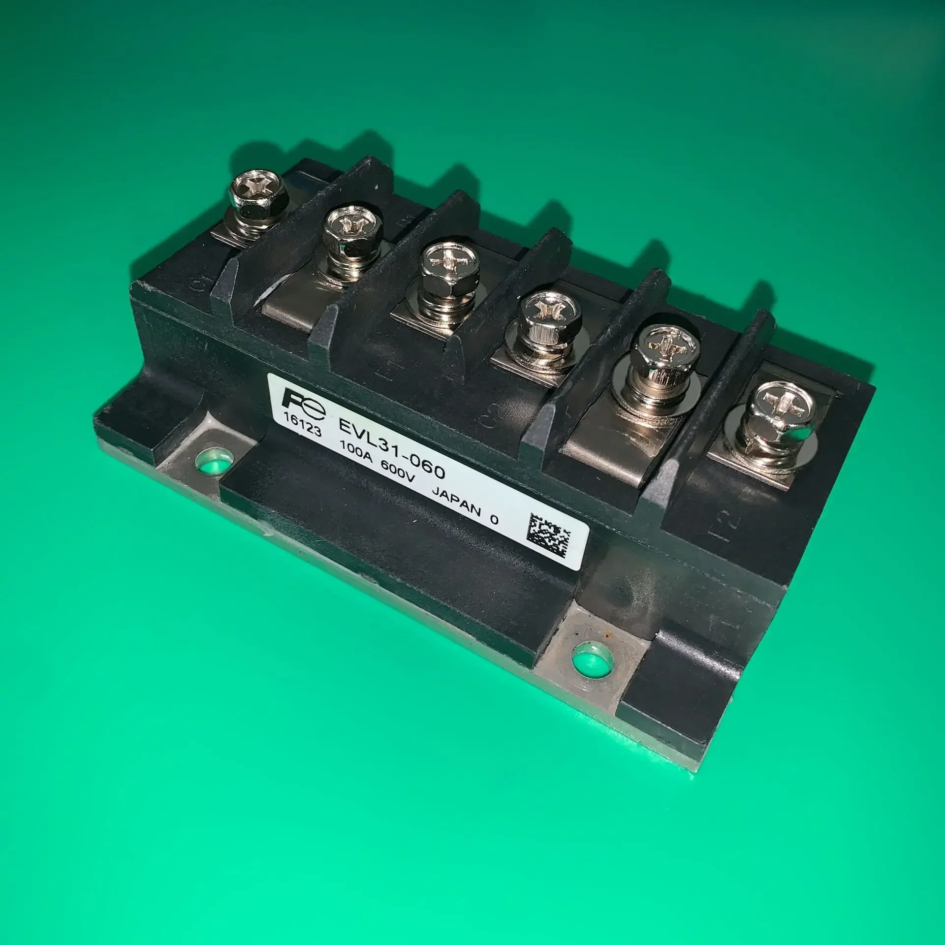 

EVL31-060 MODULE IGBT 100A 600V EVL 31-060 BIPOLAR TRANSISTOR MODULES Rating and Specifications EVL31060 31060