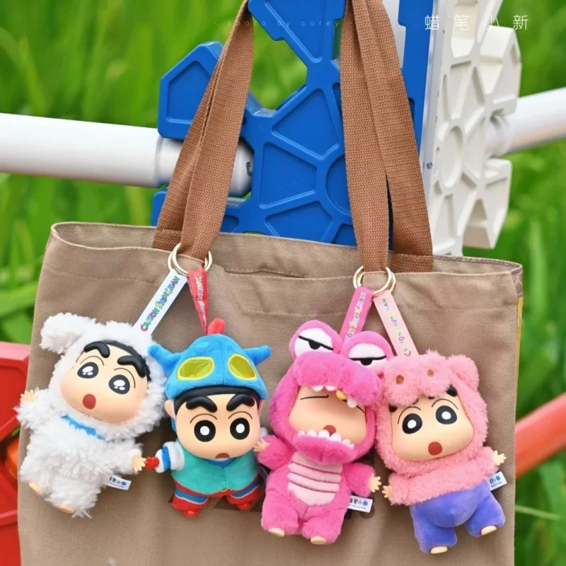 

2025 Original New Crayon Shin-Chan Dressing Party Series Vinyl Wool Blind Box Cartoon Kawaii Bag Pendant Couple Surprise Gift