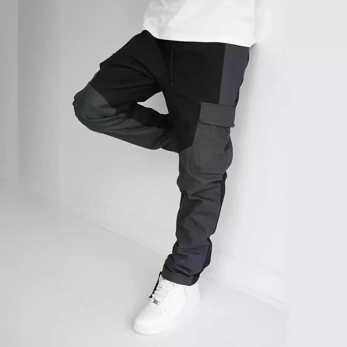 Men Streetwear Cargo Pants Multi Pocket Patchwork Mid Waist Sports Sweatpants 2024 Autumn Casual Male Ankle Length Trousers