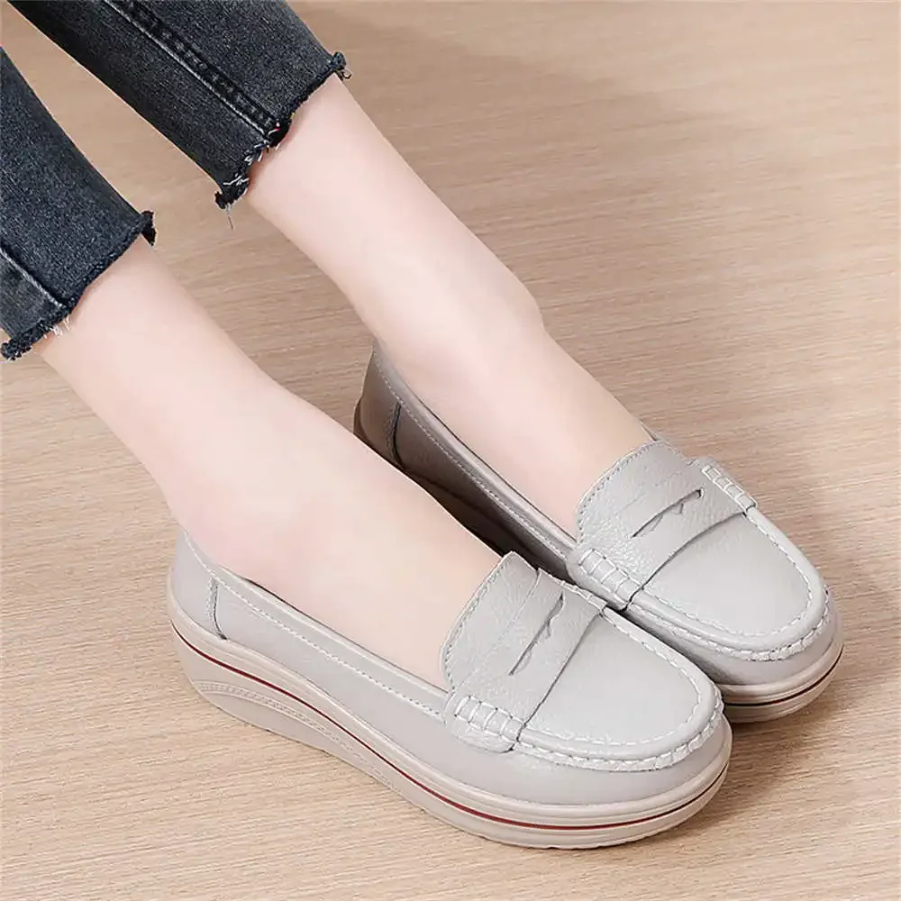 Slipon 36-40 Shoes Golf Flats Sneakers For Womens 2024 Boots For Kids Girls Sports Sports-leisure Loafter Due To Life Shuse