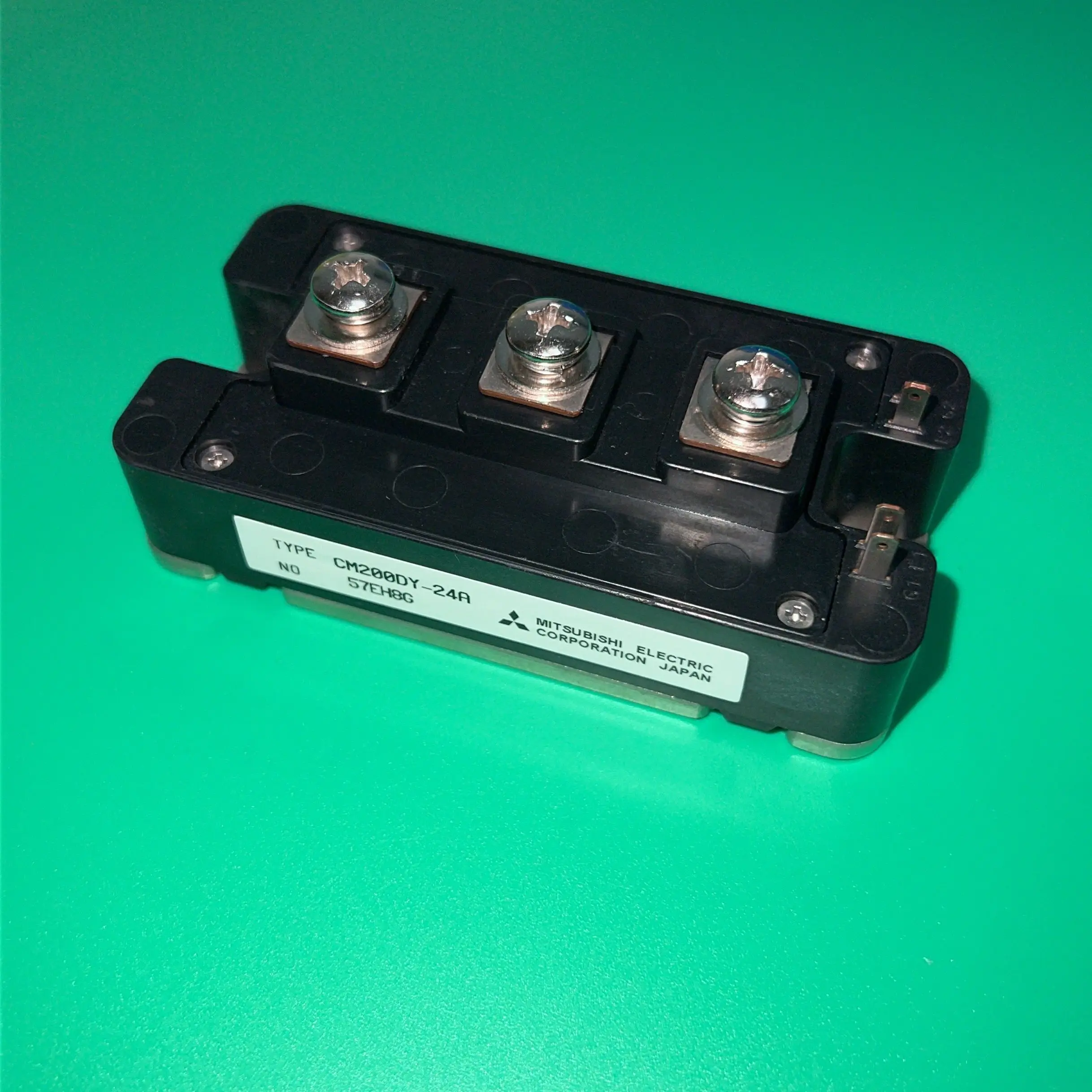 

CM200DY-24A IGBT CM 200DY -24A MOD DUAL 1200V 200A A SER MODULE CM200DY24A CM200DY-24 A CM200D Y-24A CM200 DY-24A