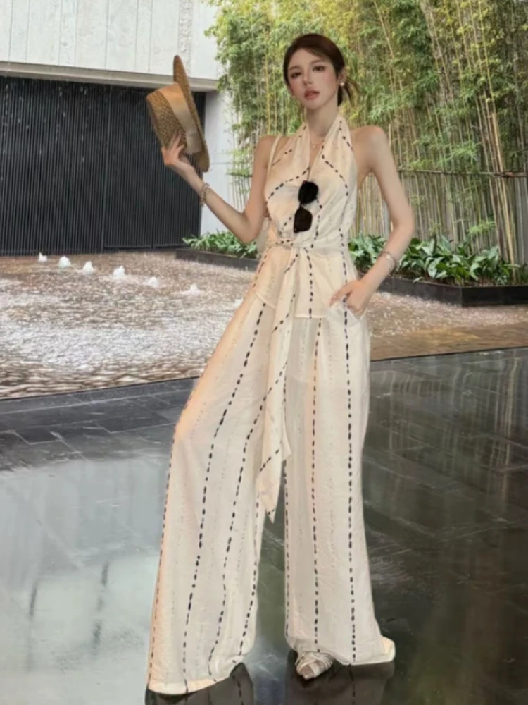 Conjunto de dos piezas de estilo coreano a la moda con cuello colgante y pantalones informales de pierna ancha para mujer