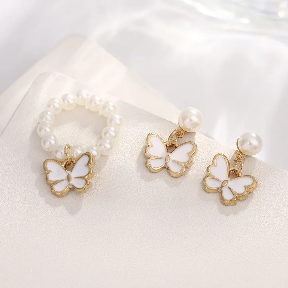 4pcs/Set Sweet Jewelry Set Butterfly Pendant Imitation Pearl Necklace for Women Pearl Earrings Girl Jewellery Women Gift Collar