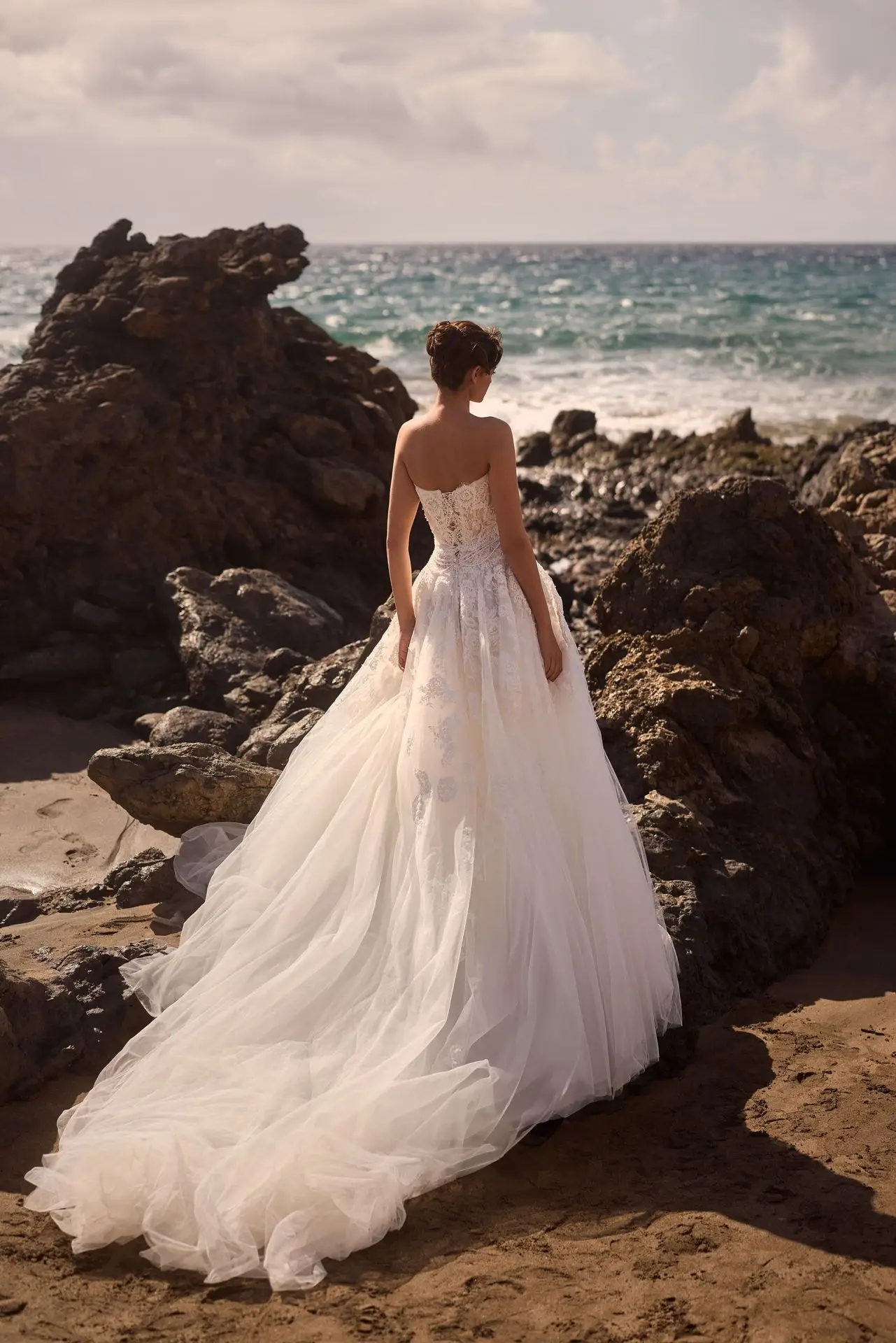 Abito da sposa in pizzo Una linea Abiti 2 in 1 Desmontabile Boda Abiti a maniche lunghe Bianco Vestido Elegante Alta Costura Sposa vintage