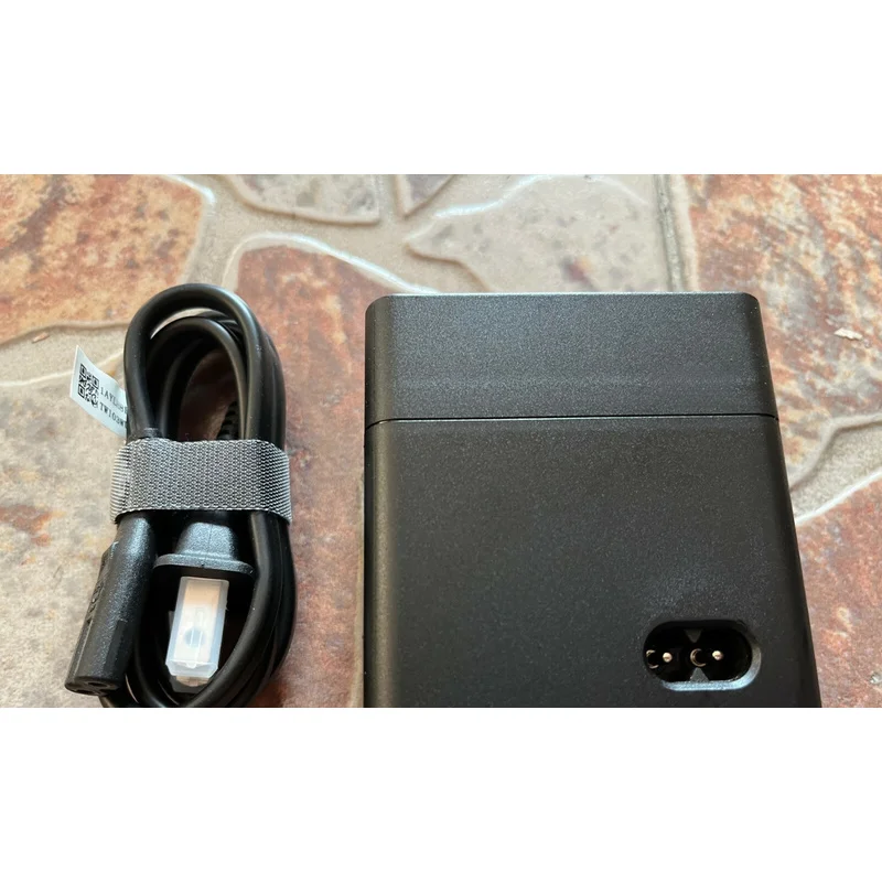 

Используется для DJI FRoboMaster S1, зарядное устройство, адаптер переменного тока E1C28, источник питания 28 Вт