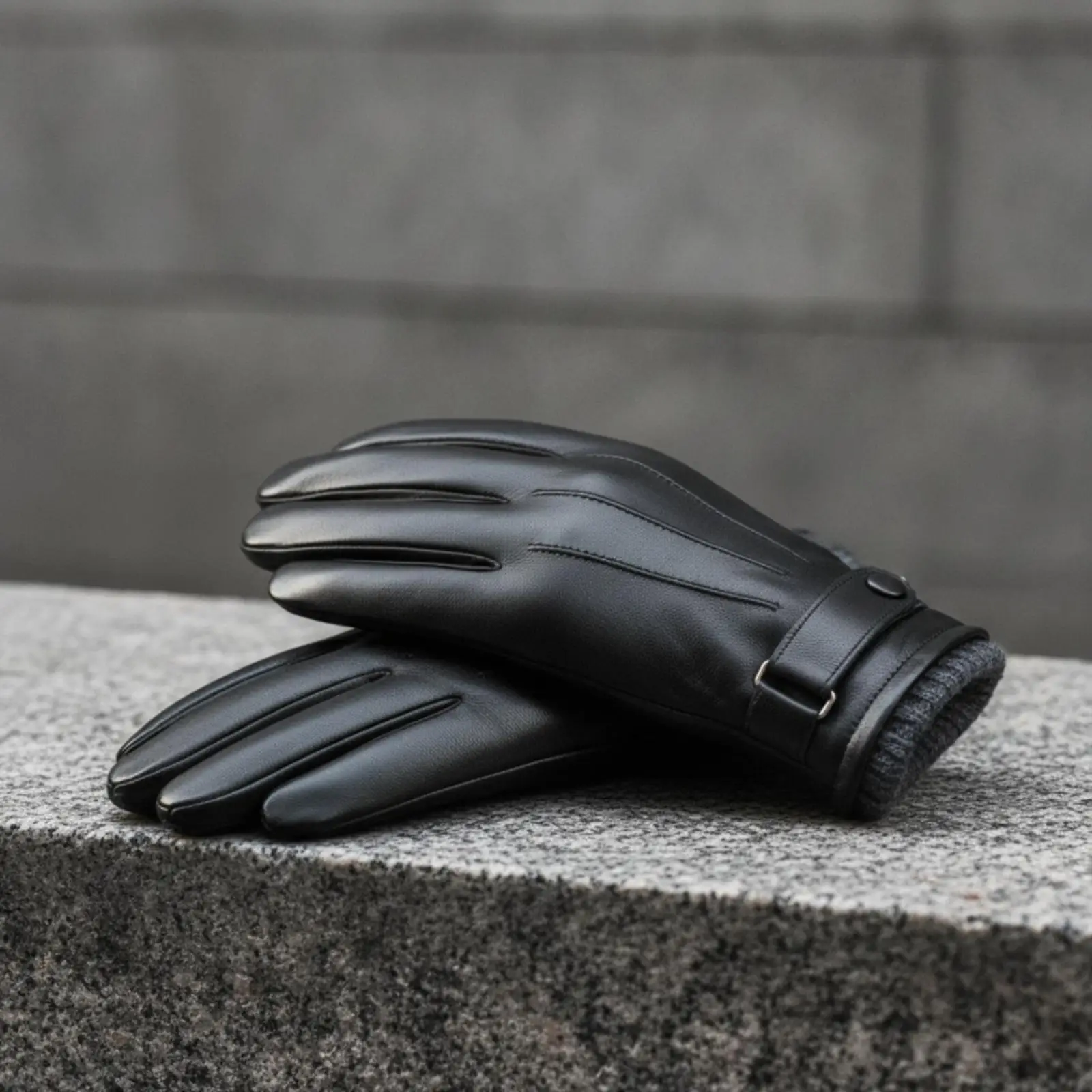 Gloves with Fleece Lining Warm Touchscreen Gloves Windproof for Autumn
